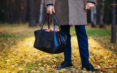 4 Reasons Men Should Own Suit Bags