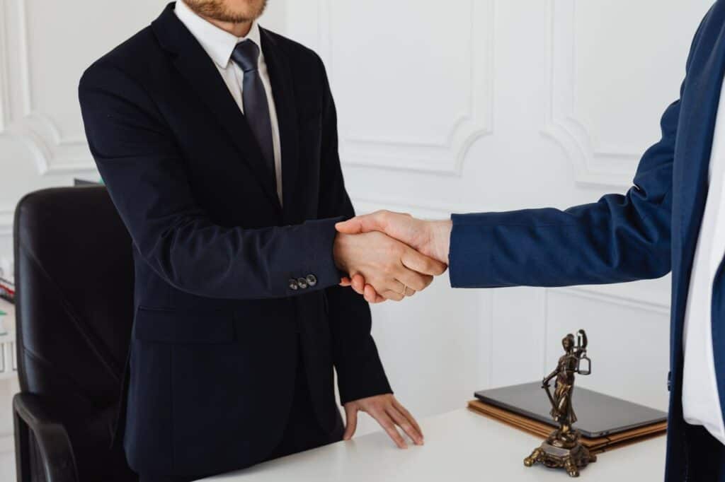 Choose the Right Lawyer for Your Divorce